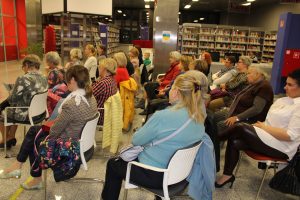 Publiczność spotkania z Magdaleną Kordel